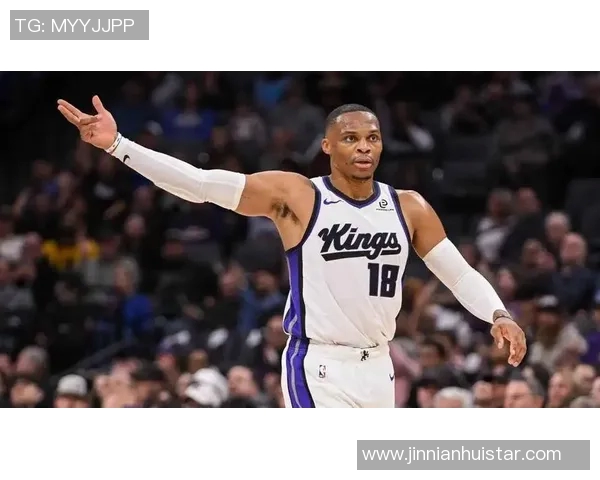 威少赞考德威尔多面影响力称其应保持自我风格助球队 威少赞考德威尔多面影响力称其应保持自我风格助球队